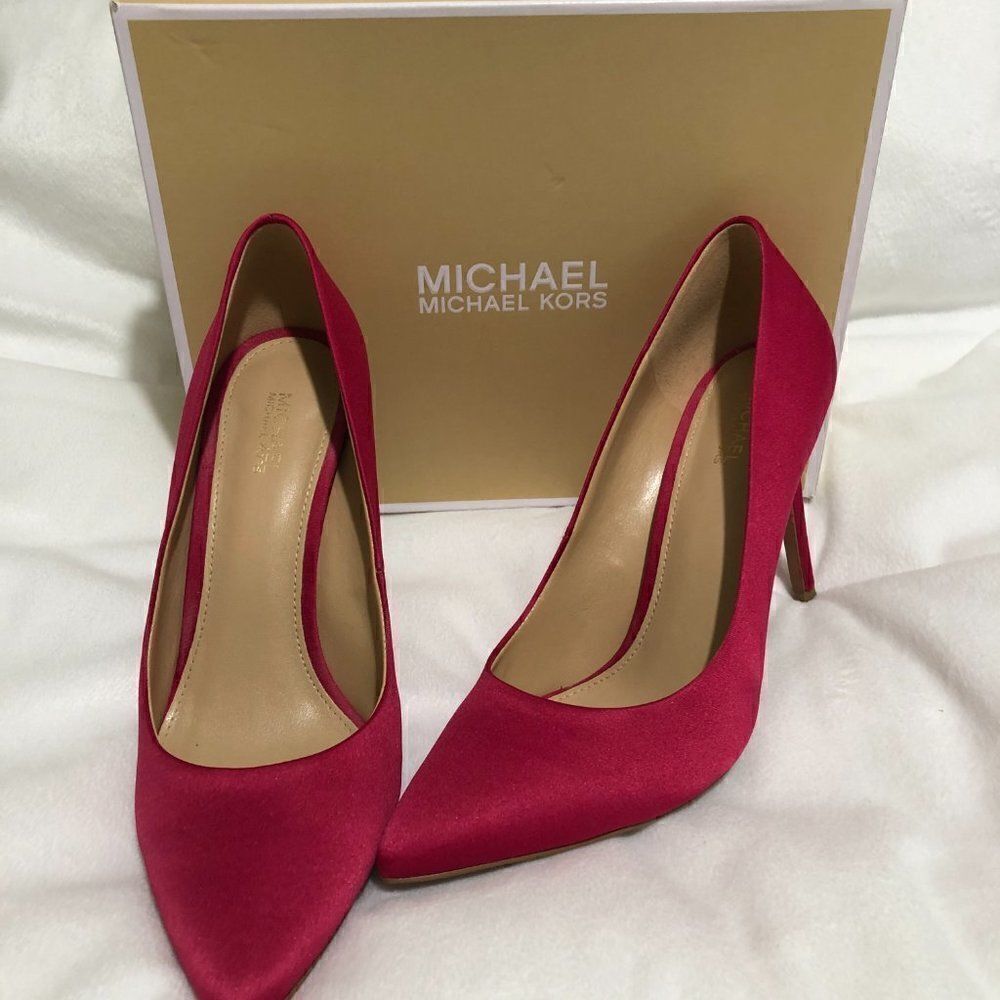 Michael Kors Claire Satin Pump - Ultra Pink - Picture 3 of 11